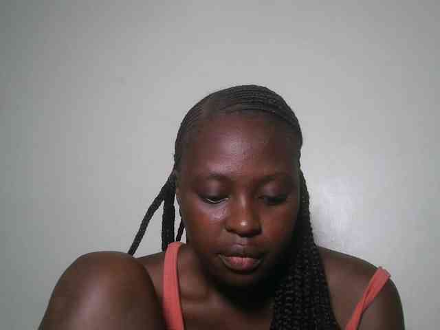 DaisyafterDark_ webcam