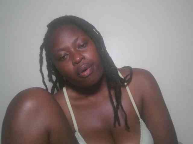 DaisyafterDark_ webcam