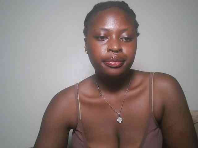 DaisyafterDark_ webcam