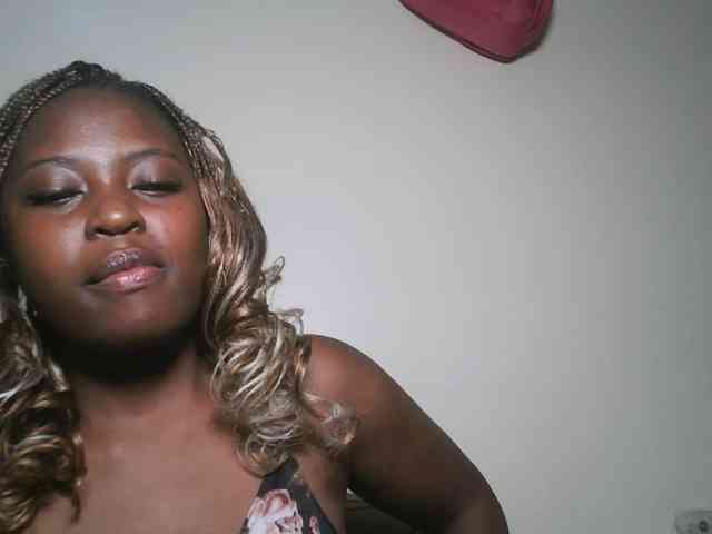 DaisyafterDark_ webcam