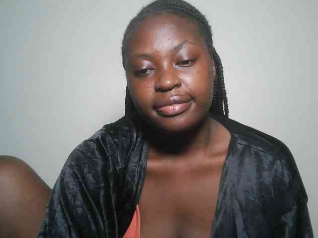 DaisyafterDark_ webcam
