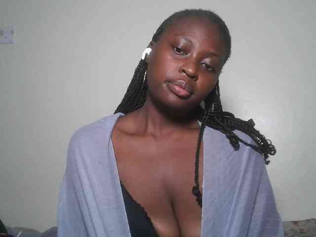 DaisyafterDark_ webcam