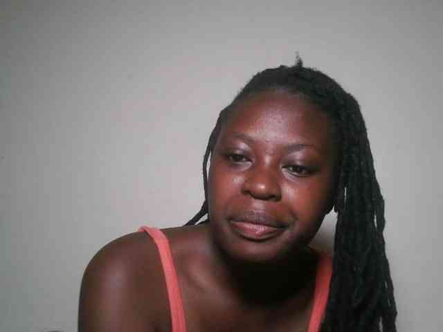 DaisyafterDark_ webcam