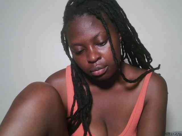 DaisyafterDark_ webcam
