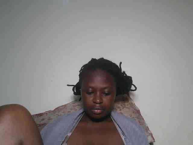 DaisyafterDark_ webcam