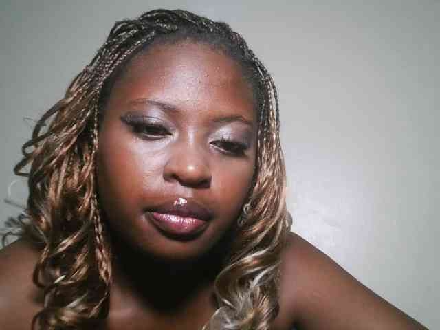 DaisyafterDark_ webcam