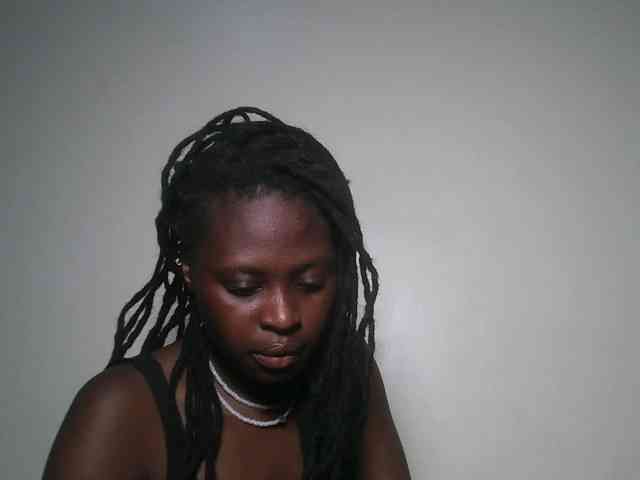 DaisyafterDark_ webcam