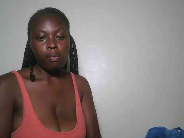 DaisyafterDark_ webcam