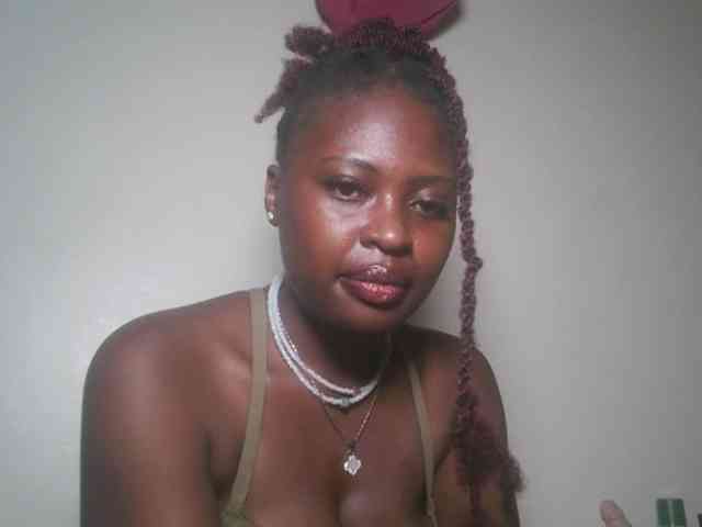 DaisyafterDark_ webcam