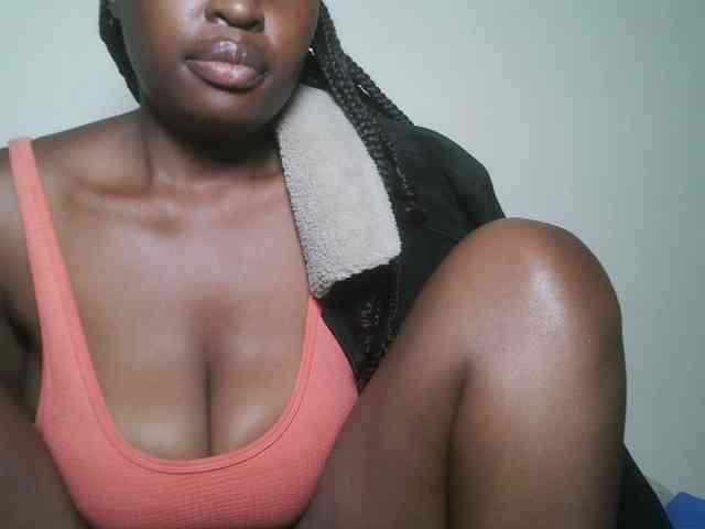 DaisyafterDark_ webcam