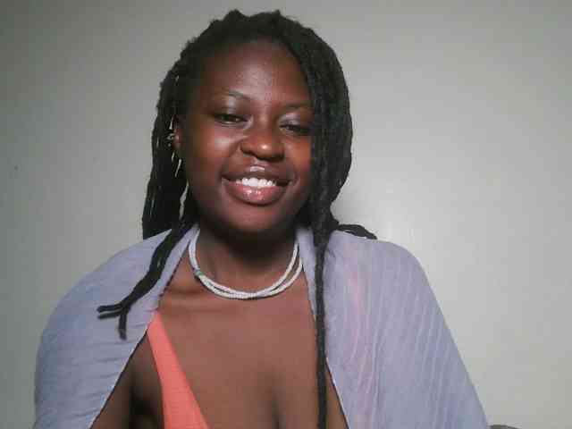 DaisyafterDark_ webcam
