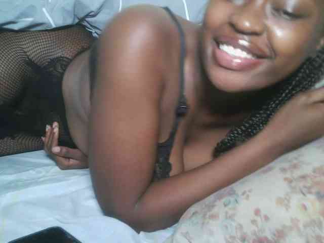 DaisyafterDark_ webcam