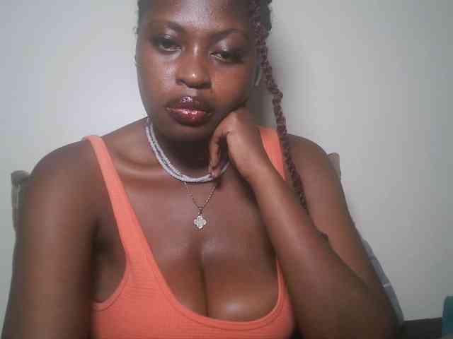 DaisyafterDark_ webcam