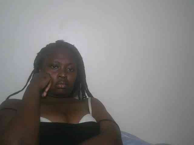 DaisyafterDark_ webcam