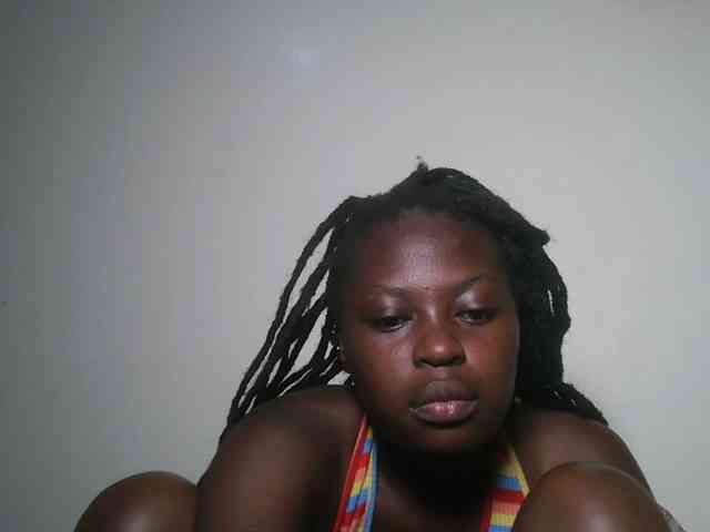 DaisyafterDark_ webcam