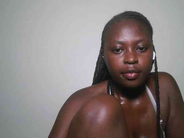 DaisyafterDark_ webcam