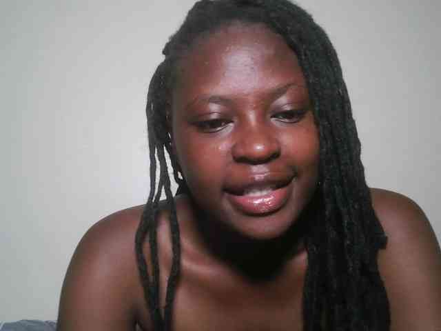 DaisyafterDark_ webcam