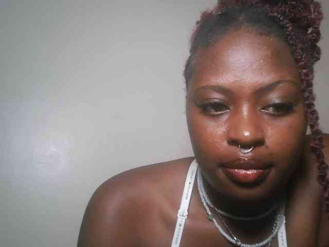 DaisyafterDark_ webcam