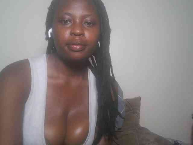 DaisyafterDark_ webcam