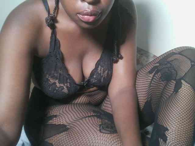 DaisyafterDark_ webcam