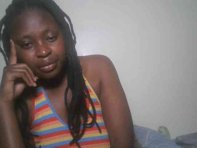 DaisyafterDark_ webcam
