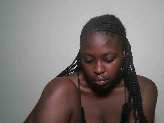 DaisyafterDark_ webcam