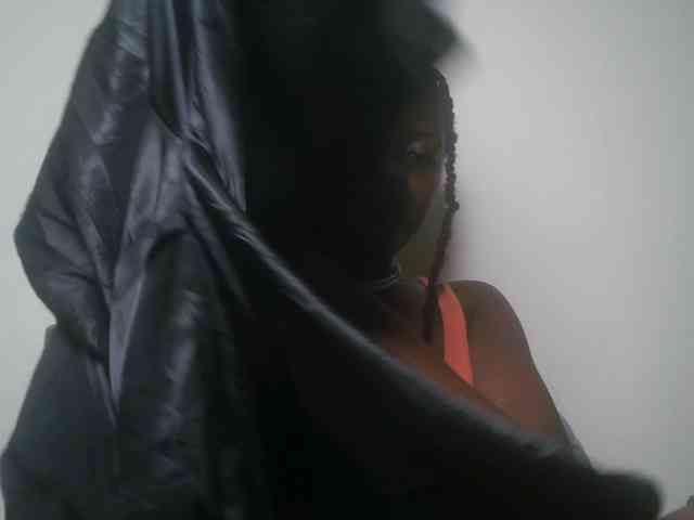 DaisyafterDark_ webcam
