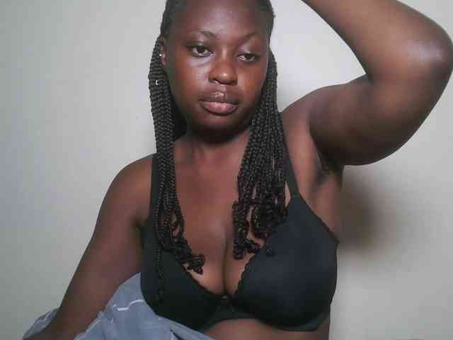 DaisyafterDark_ webcam