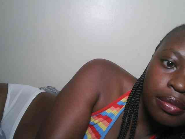 DaisyafterDark_ webcam
