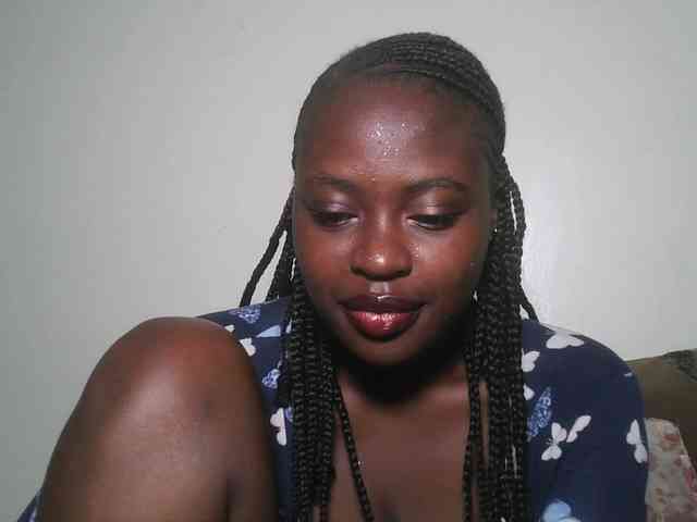 DaisyafterDark_ webcam