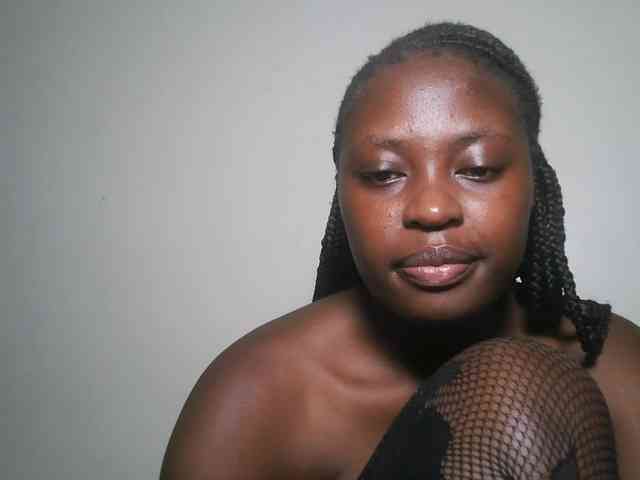 DaisyafterDark_ webcam