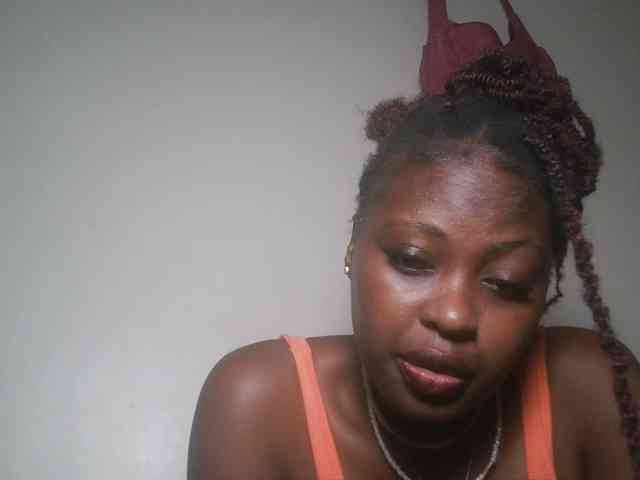 DaisyafterDark_ webcam