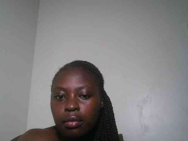 DaisyafterDark_ webcam