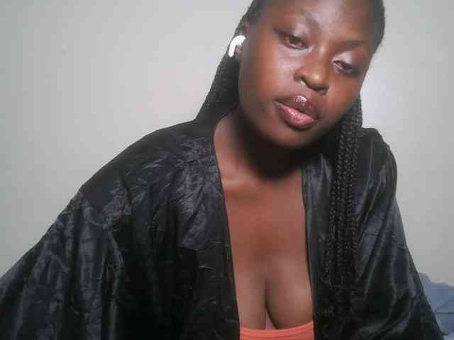 DaisyafterDark_ webcam