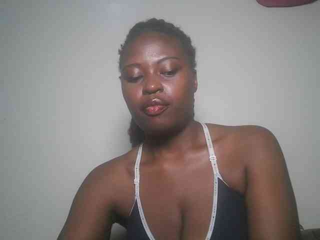 DaisyafterDark_ webcam