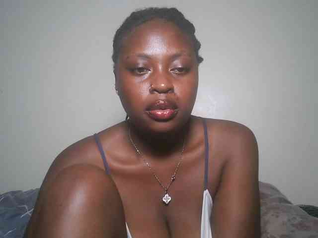 DaisyafterDark_ webcam