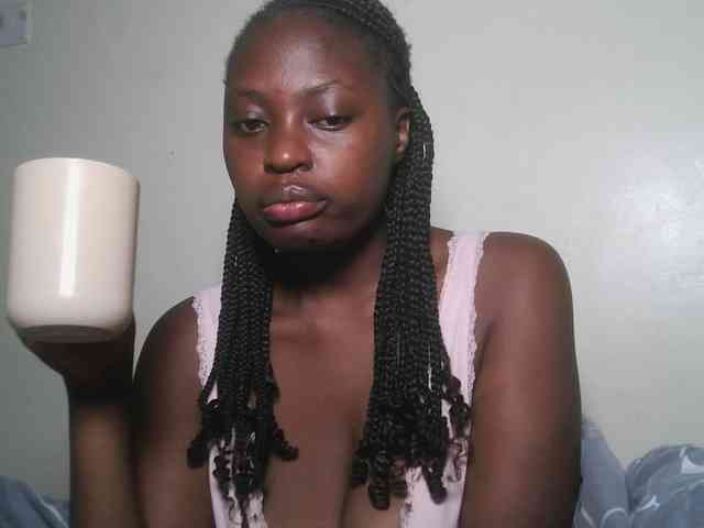DaisyafterDark_ webcam