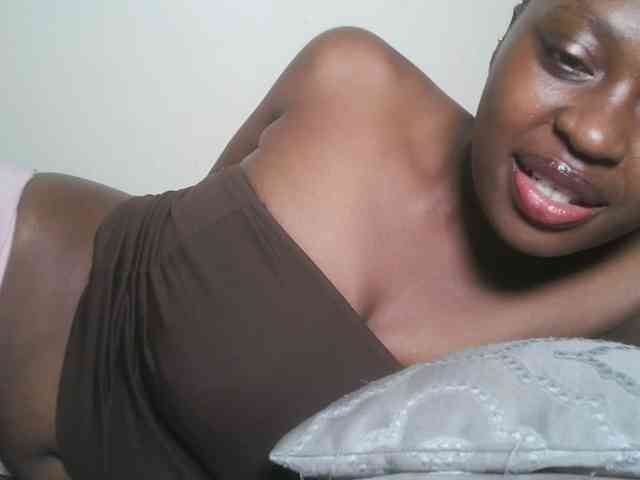 DaisyafterDark_ webcam
