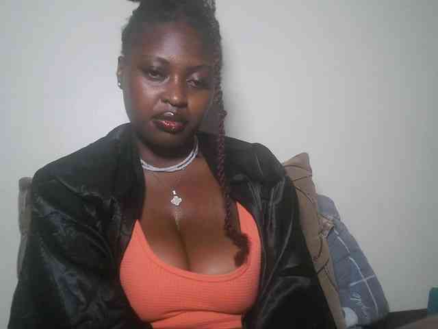 DaisyafterDark_ webcam