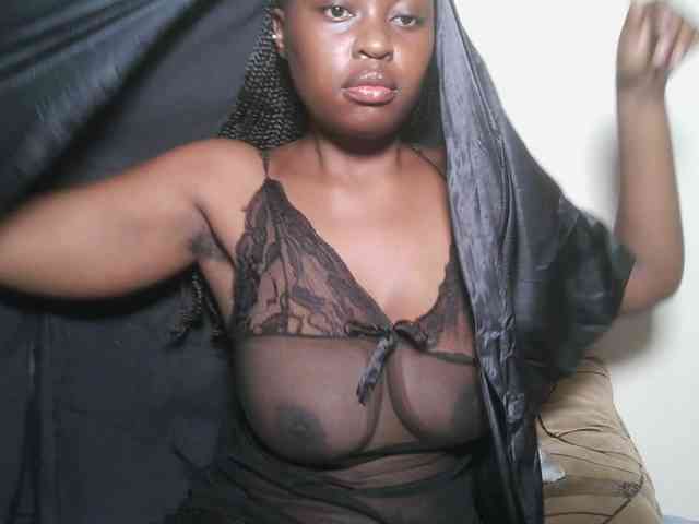 DaisyafterDark_ webcam