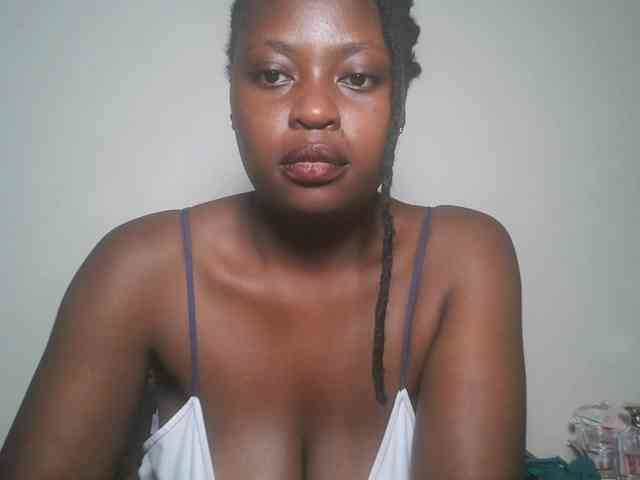 DaisyafterDark_ webcam