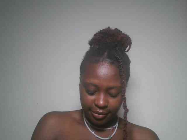 DaisyafterDark_ webcam