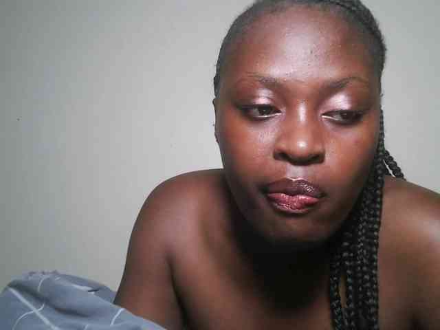 DaisyafterDark_ webcam