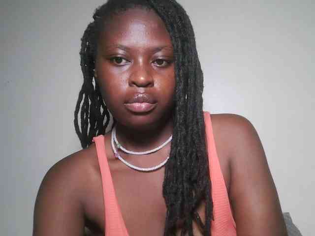 DaisyafterDark_ webcam