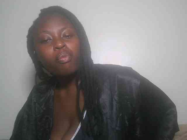 DaisyafterDark_ webcam