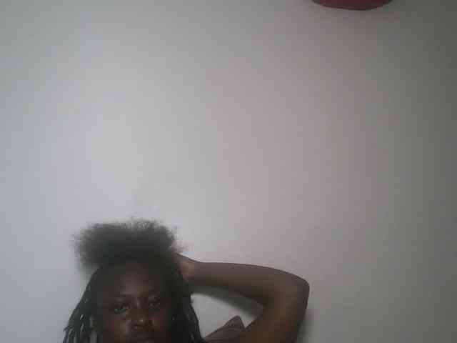 DaisyafterDark_ webcam