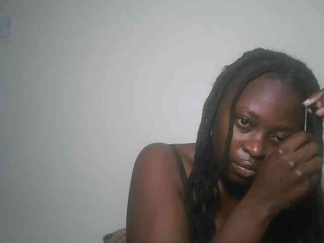 DaisyafterDark_ webcam
