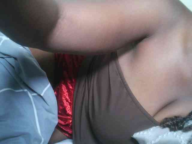 DaisyafterDark_ webcam