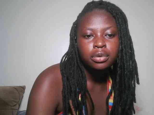 DaisyafterDark_ webcam
