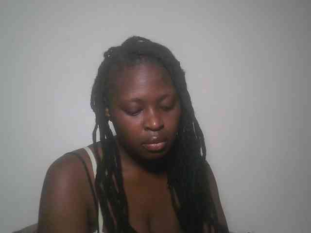 DaisyafterDark_ webcam